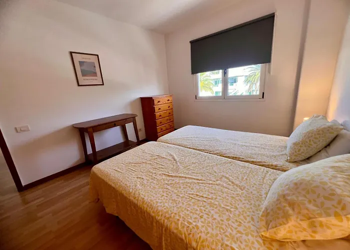 Candido * Πουέρτο Ντελ Κάρμεν